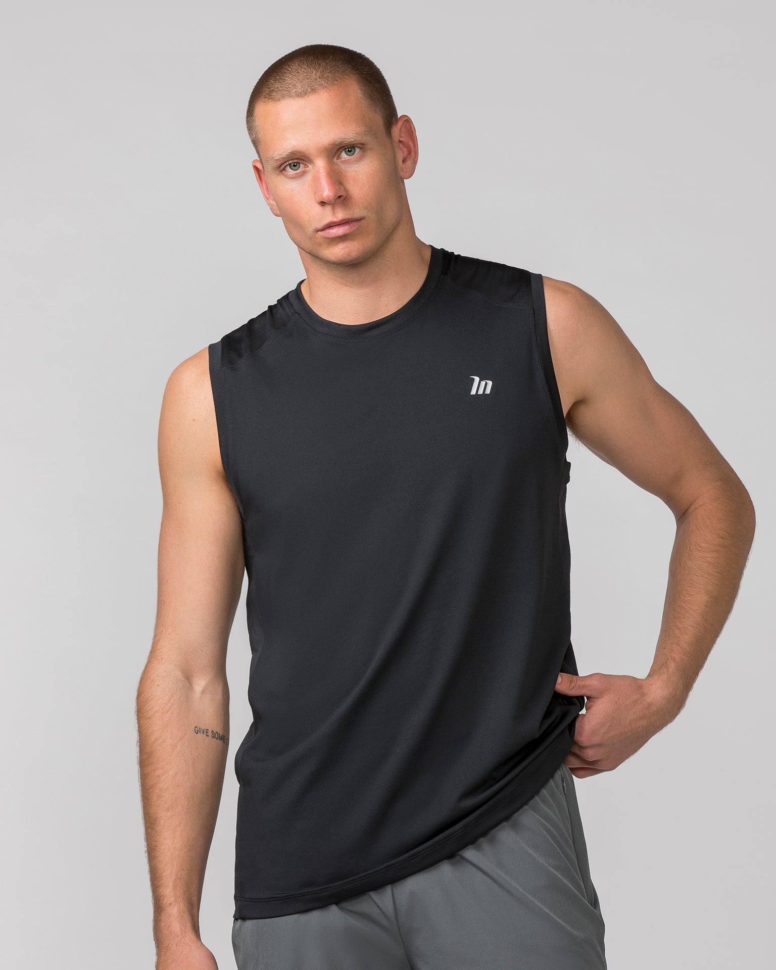 Ventilation Tank - Black