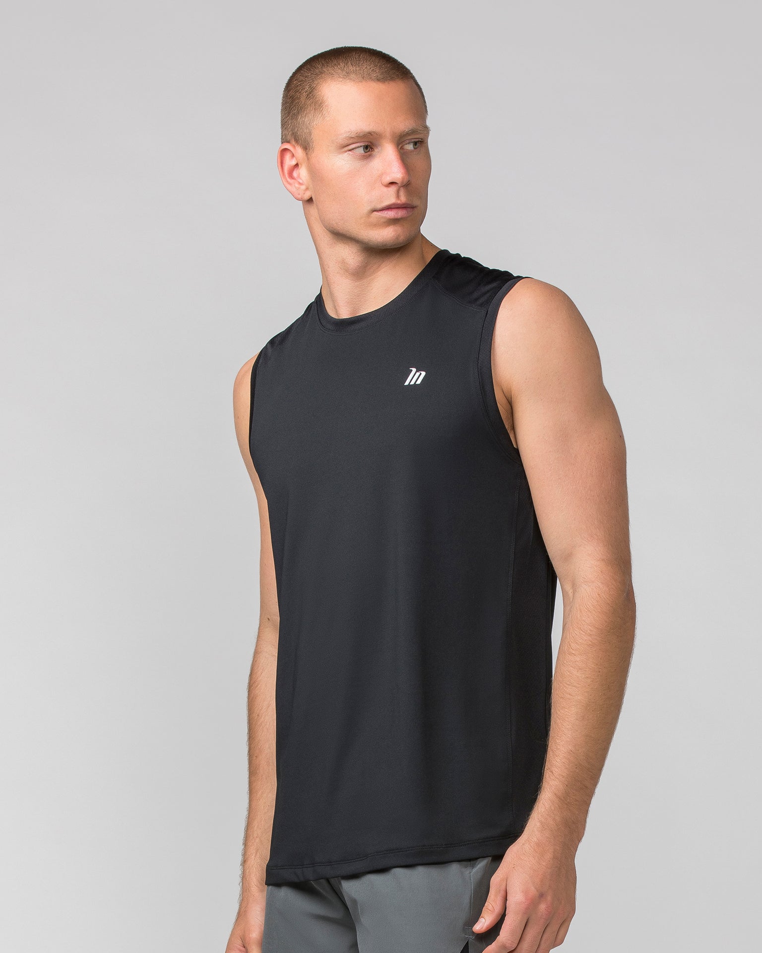 Ventilation Tank - Black