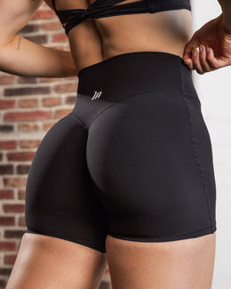 Aura Peachy Invisible Scrunch Midway Shorts Black - Muscle Nation women's gym shorts