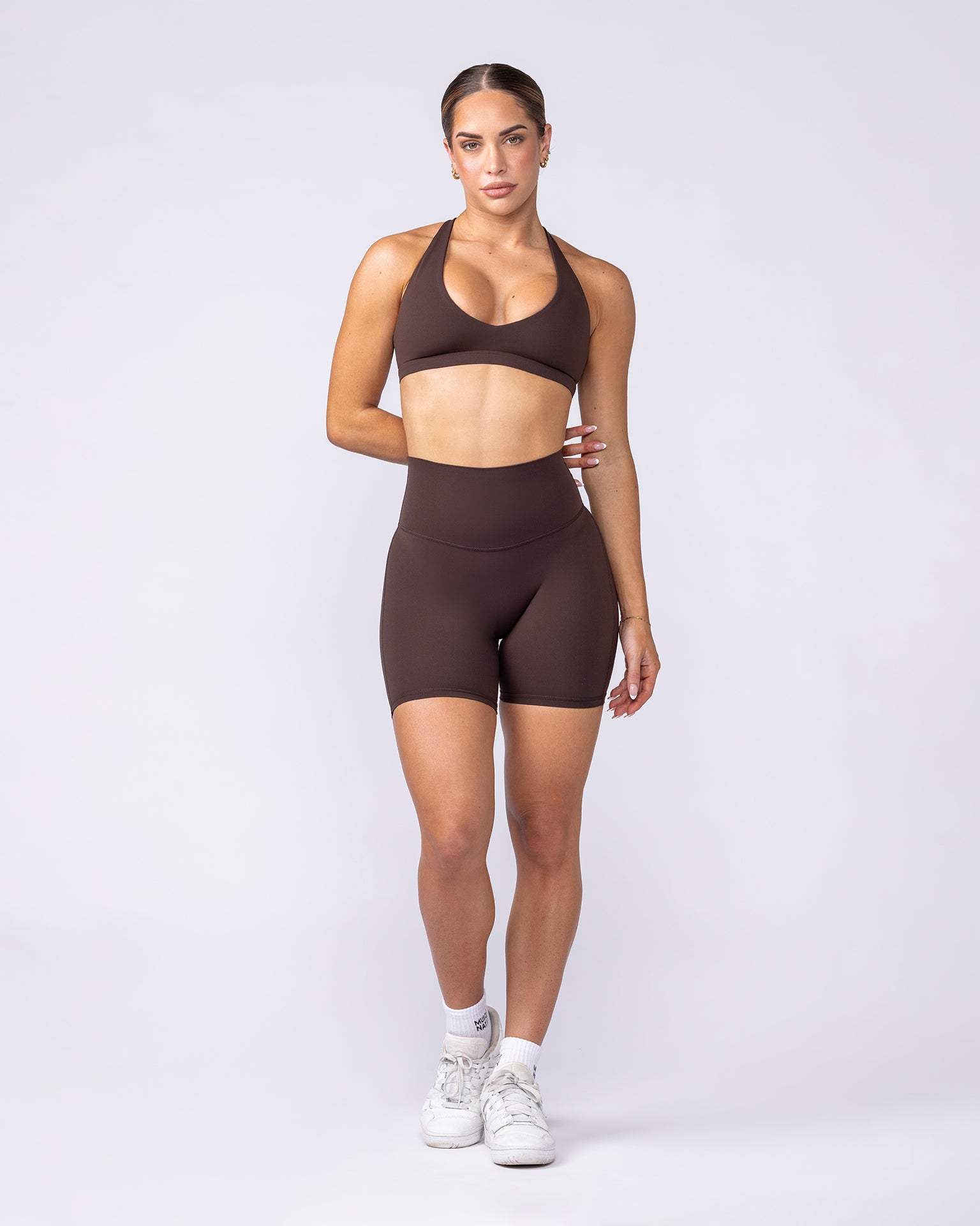 Aura Peachy High Invisible Scrunch Bike Shorts - Cocoa