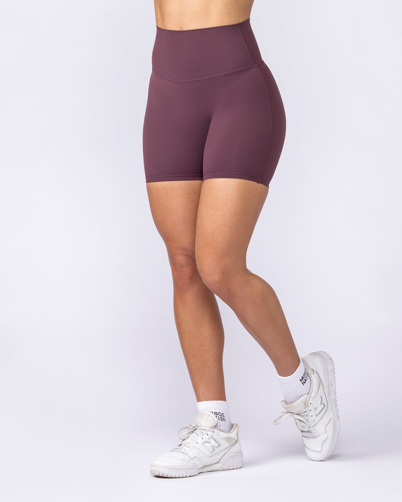 Aura Peachy High Invisible Scrunch Bike Shorts - Dark Cherry
