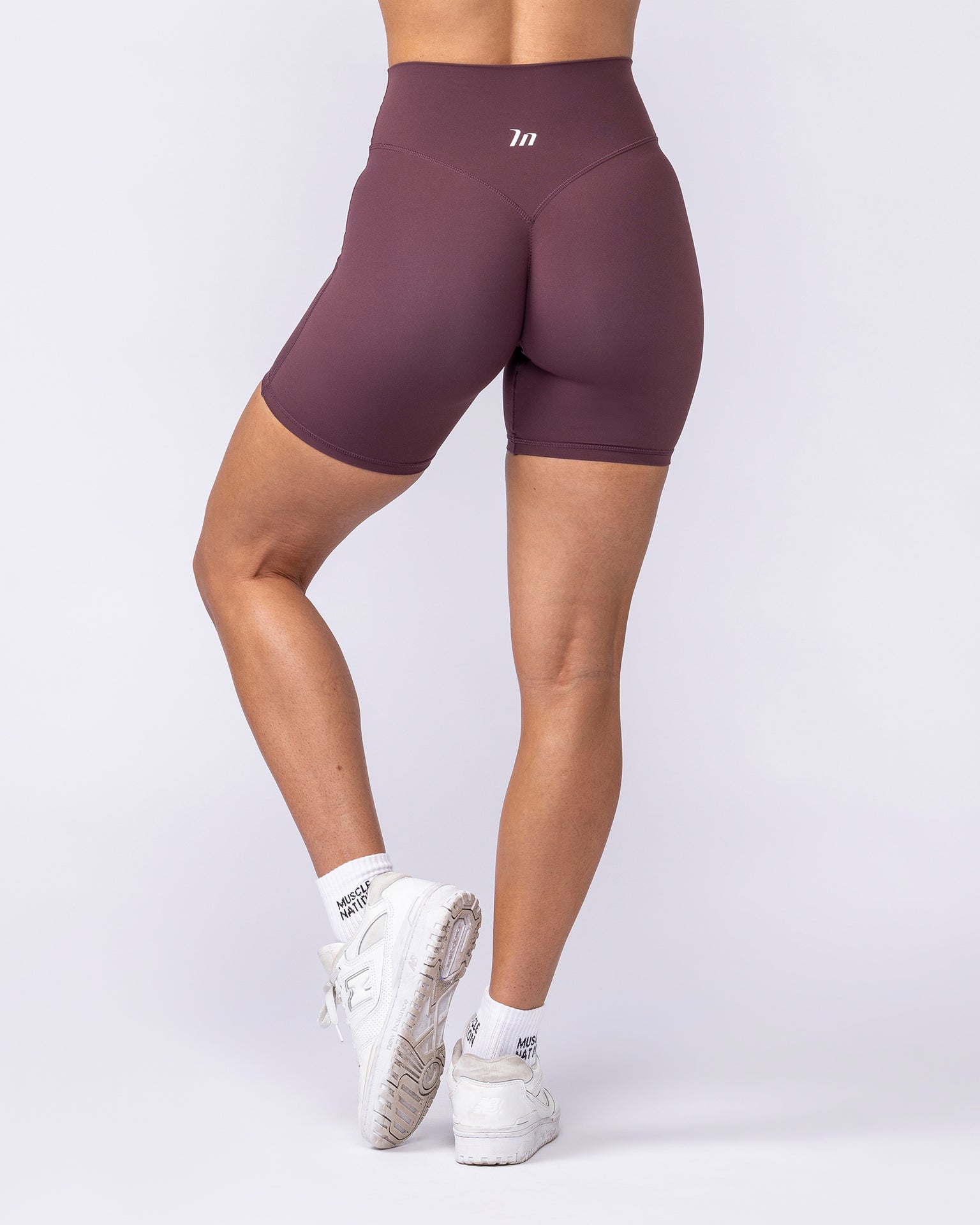 Aura Peachy Invisible Scrunch Bike Shorts - Dark Cherry