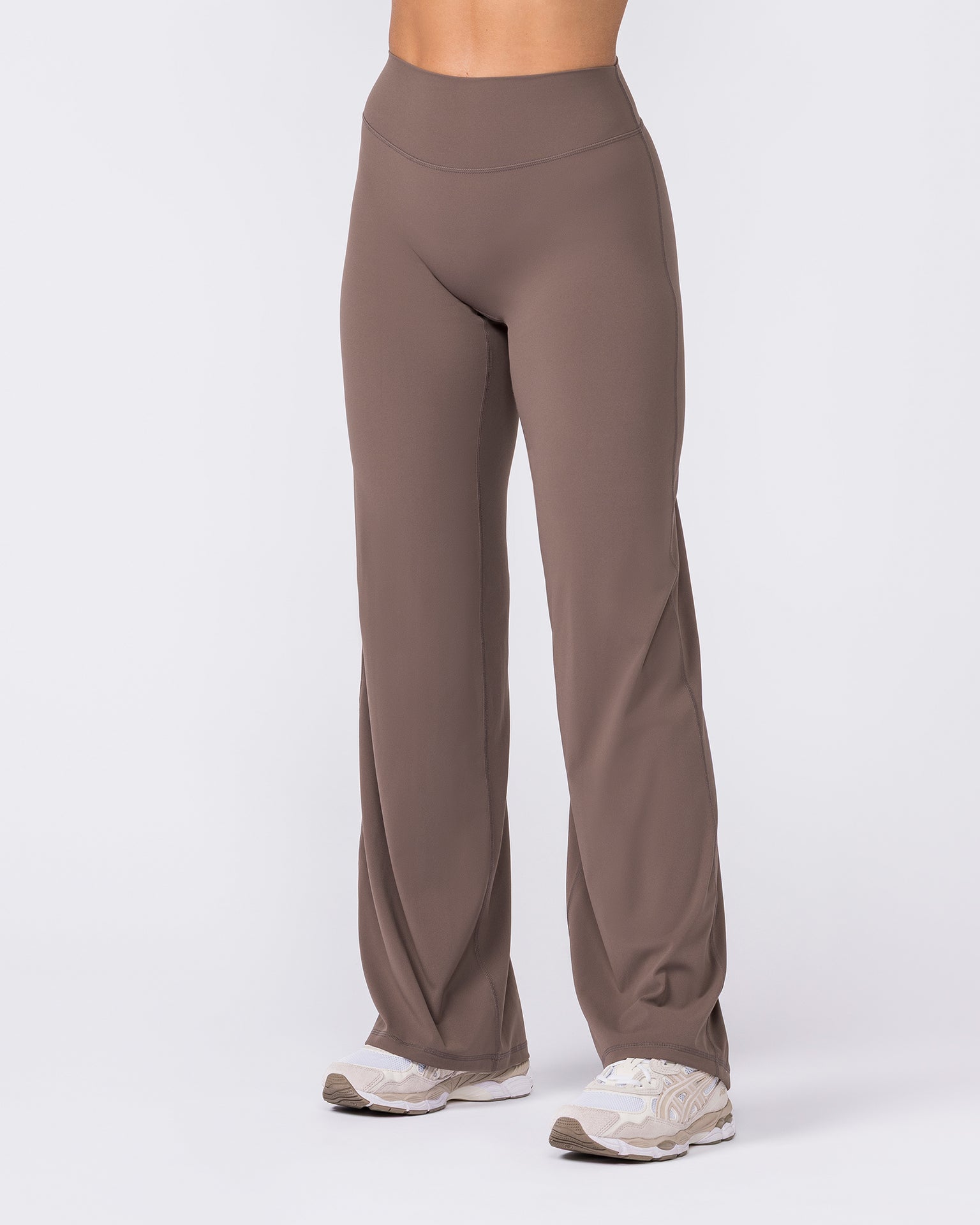Aura Straight Leg Leggings Short - Taupe-Leggings-XXS-032656STAUPE-XXS-MNAPPRL51569-5-Muscle Nation