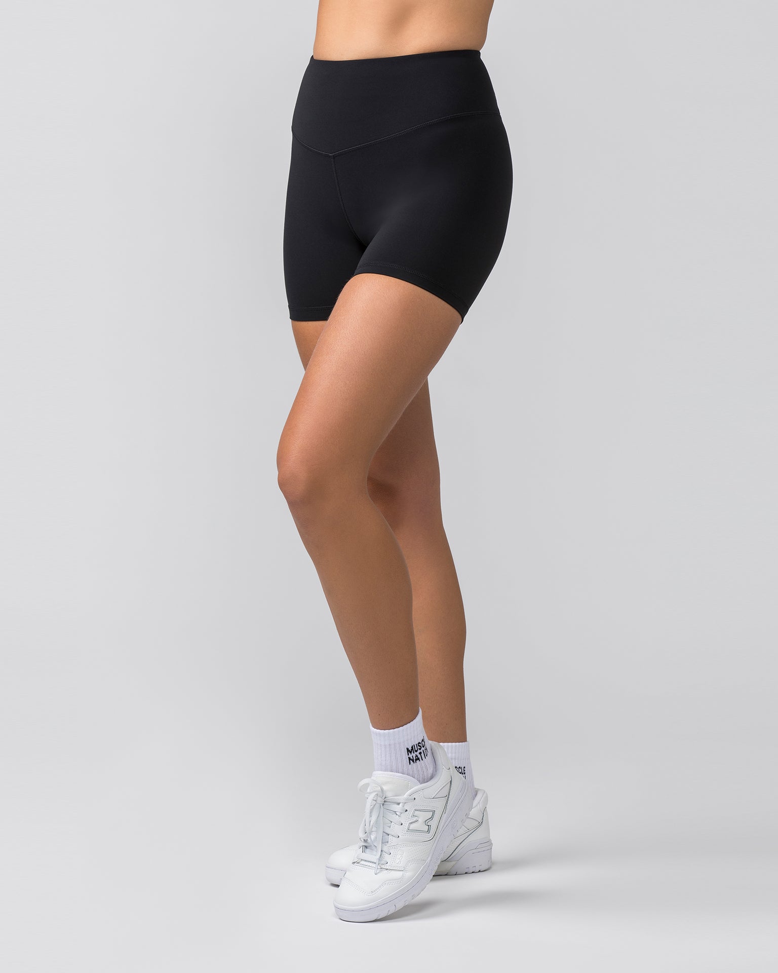 Contour Aura Midway Shorts - Black-Shorts-XXS-042404BLK-XXS-MNAPPRL30010-3-Muscle Nation