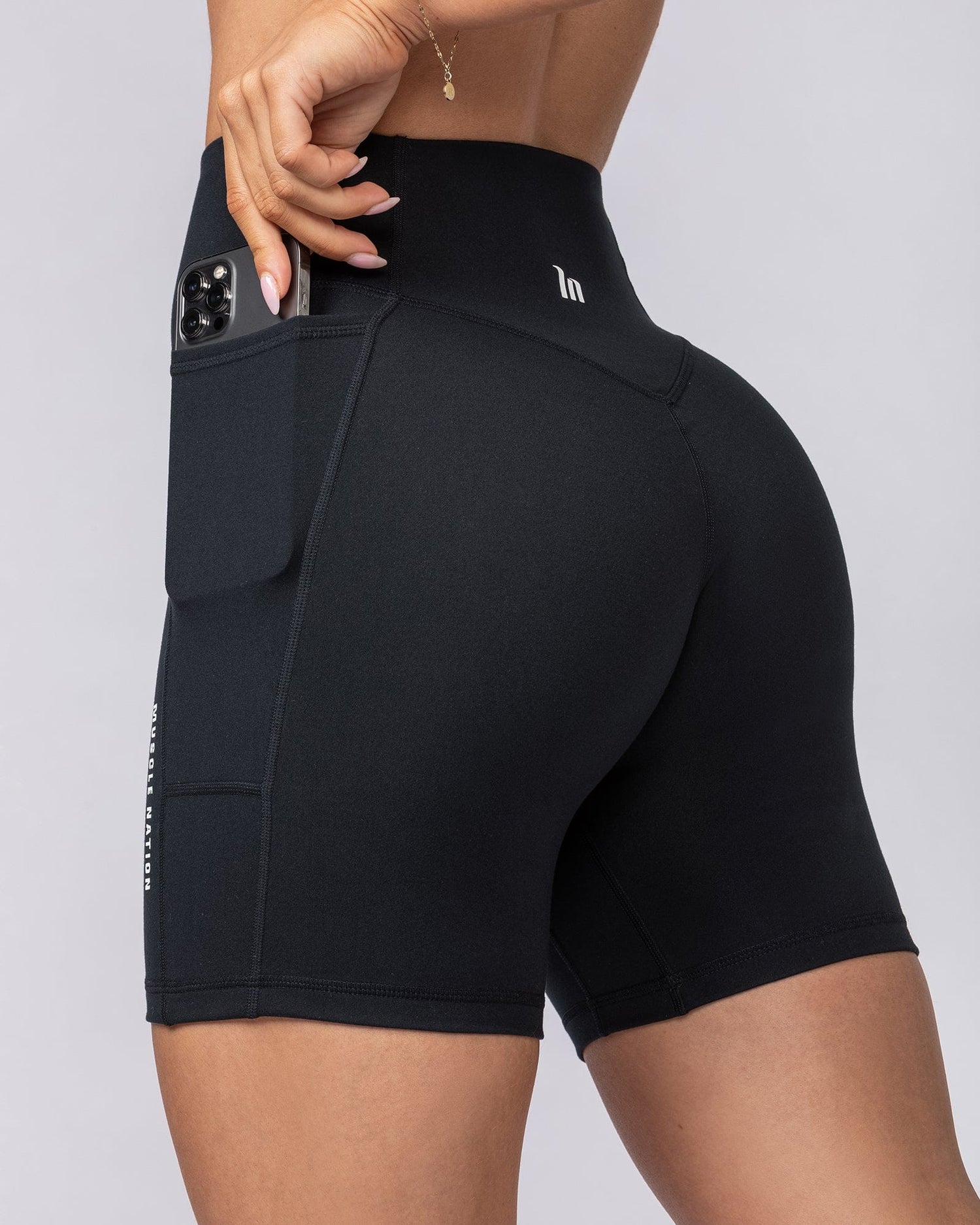 Everyday Pocket Bike Shorts Black - Muscle Nation women's bike shorts