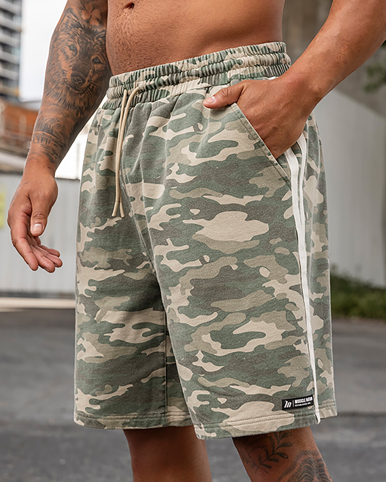 Essential Wide Sweat 9" Shorts - Washed Camo