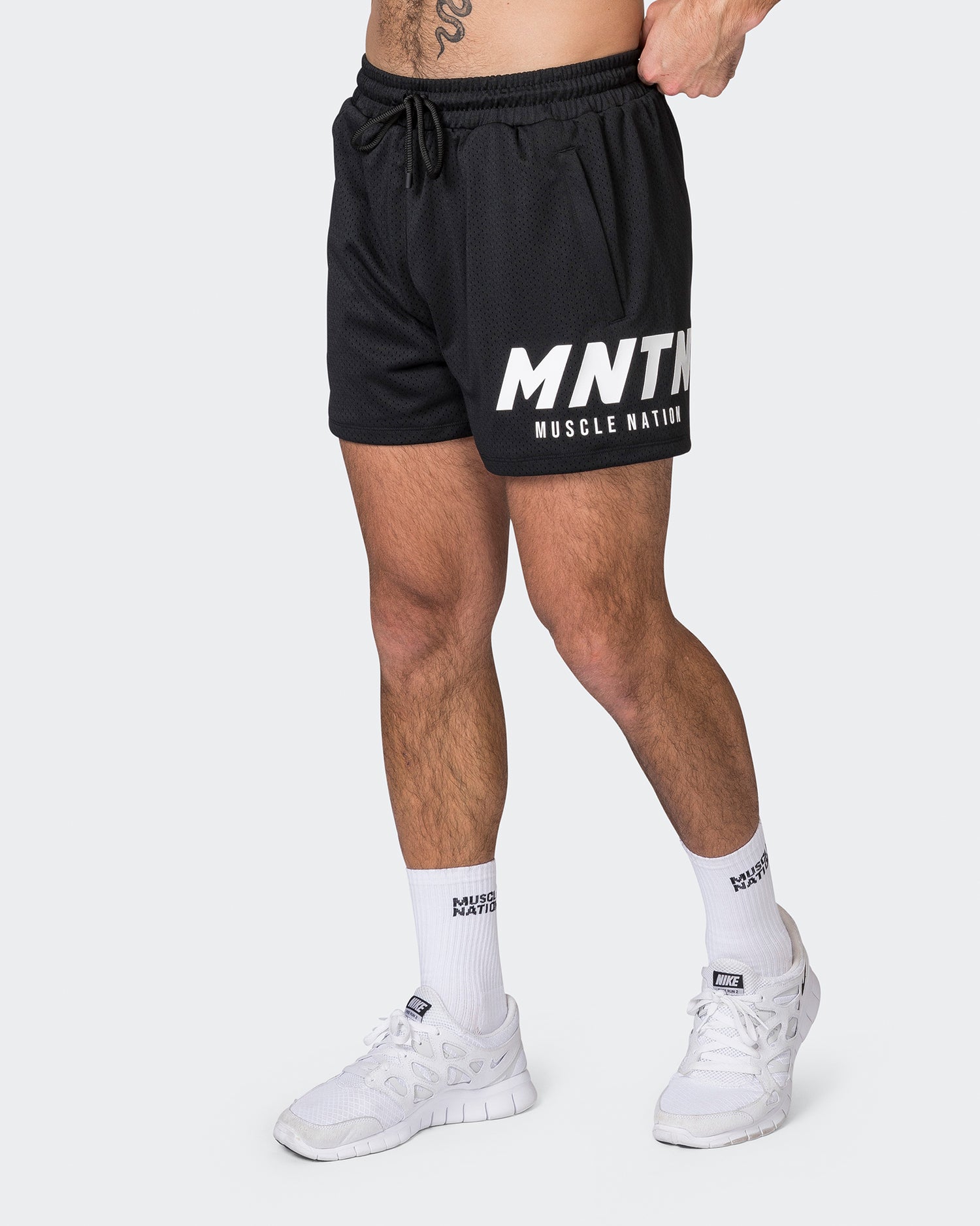 MNTN Lay Up 3.5" Shorts - Black