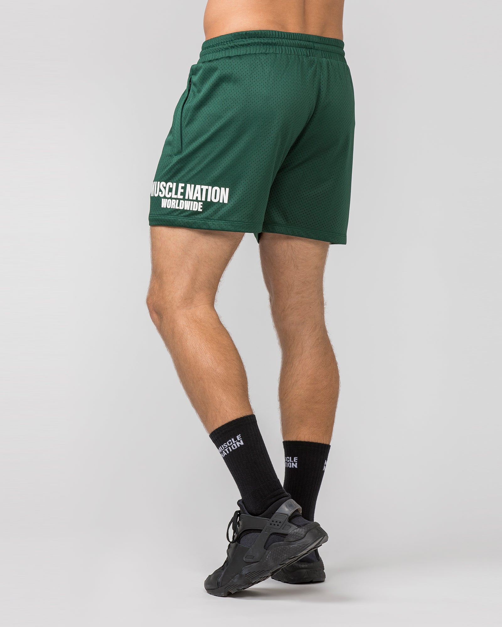 Worldwide Lay Up 3.5'' Shorts - Forest Green