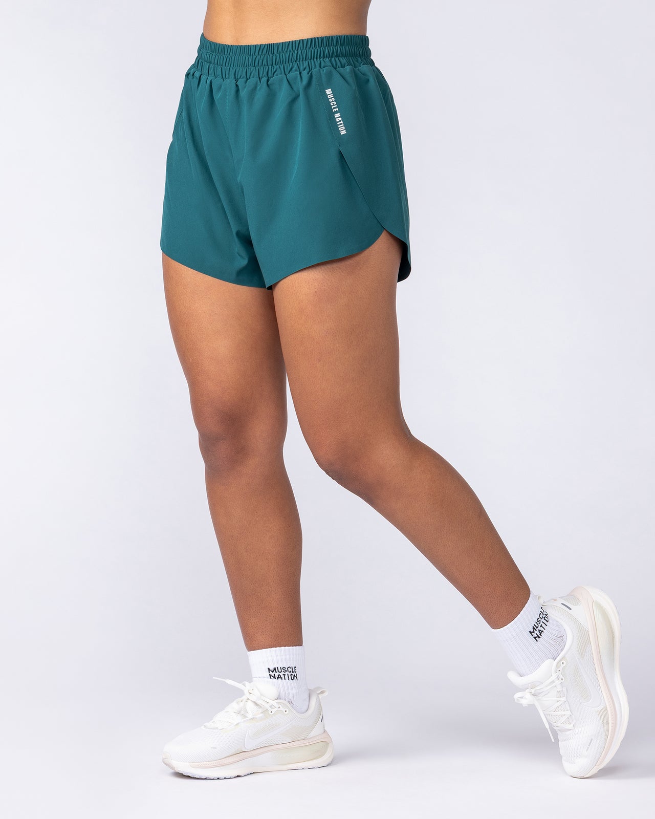 Pace 3" High-Waisted Run Shorts - Hunter Green