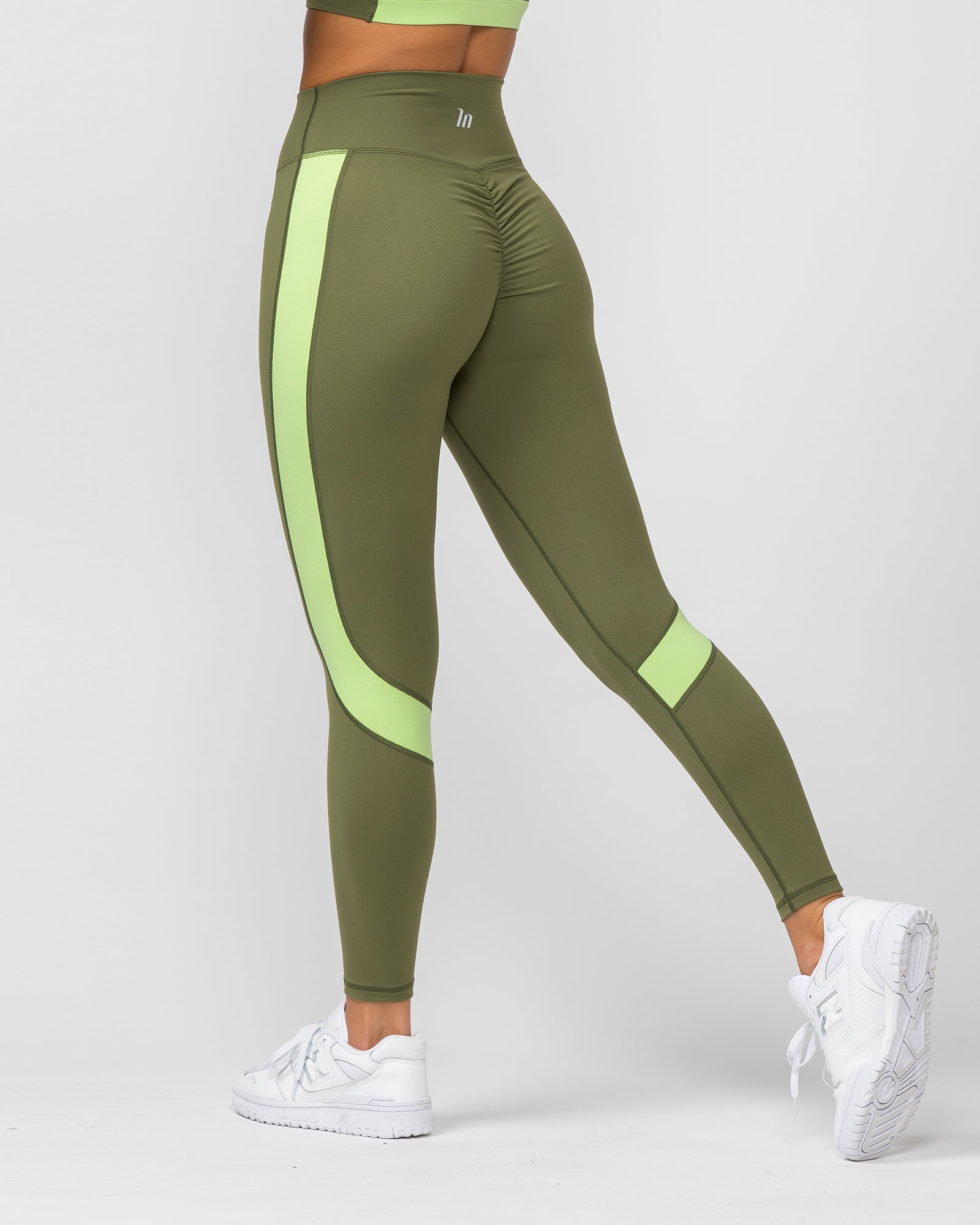 Green ankle hotsell length leggings