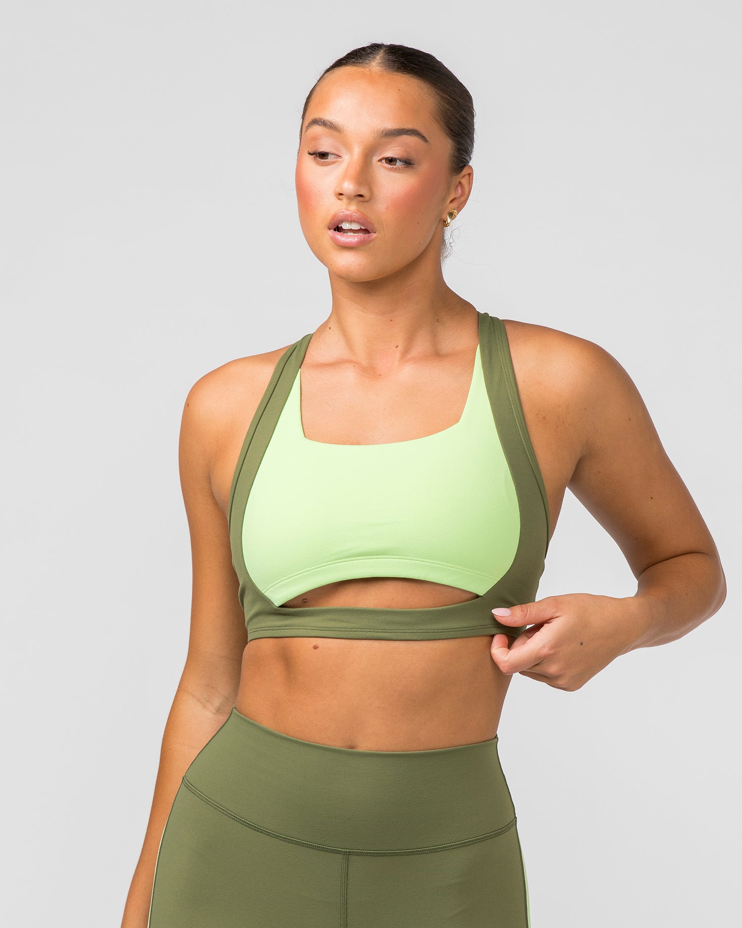 Sizzle Bra - Green Ivy - Muscle Nation