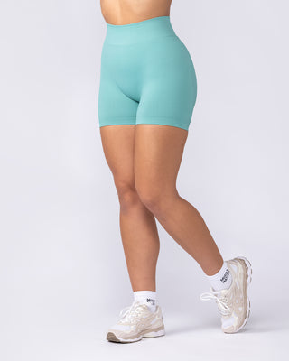 Sculpt Seamless Midway Shorts - Green Coral