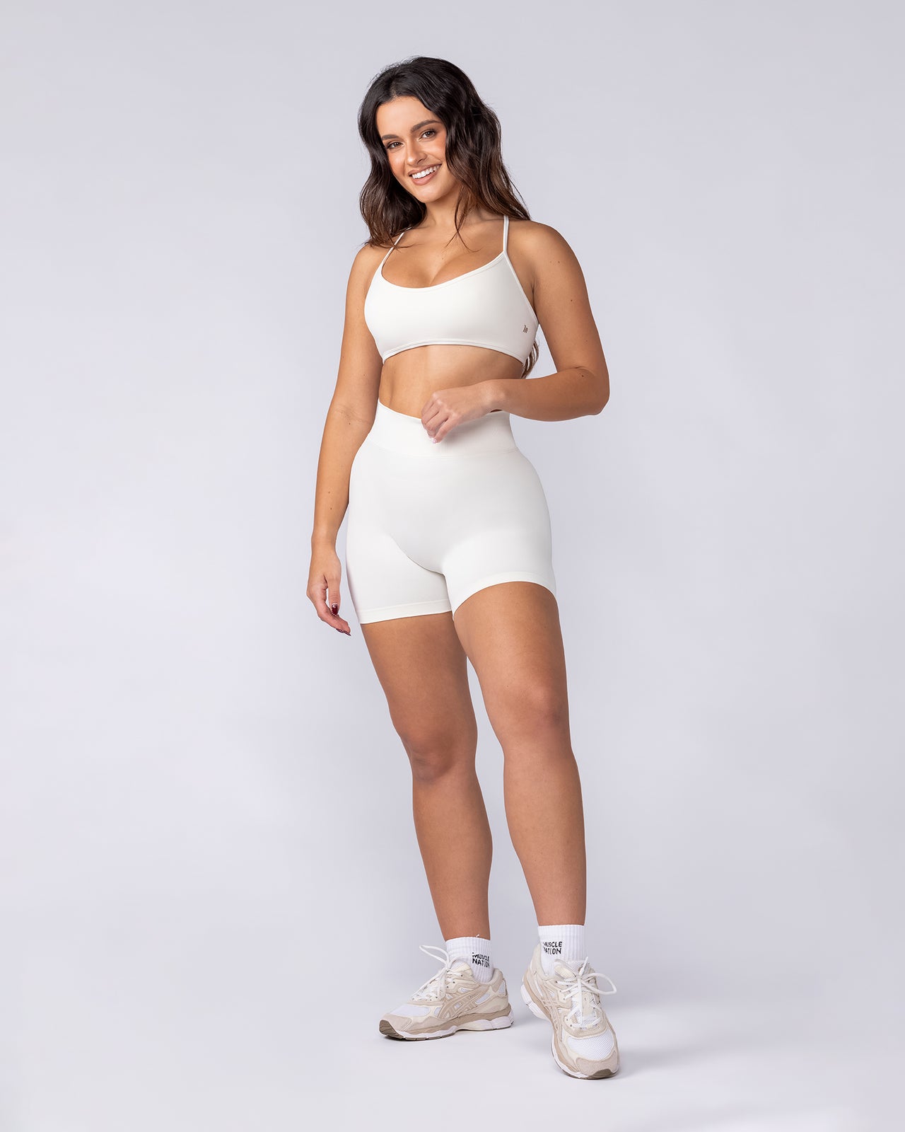 Sculpt Seamless Midway Shorts - Travertine