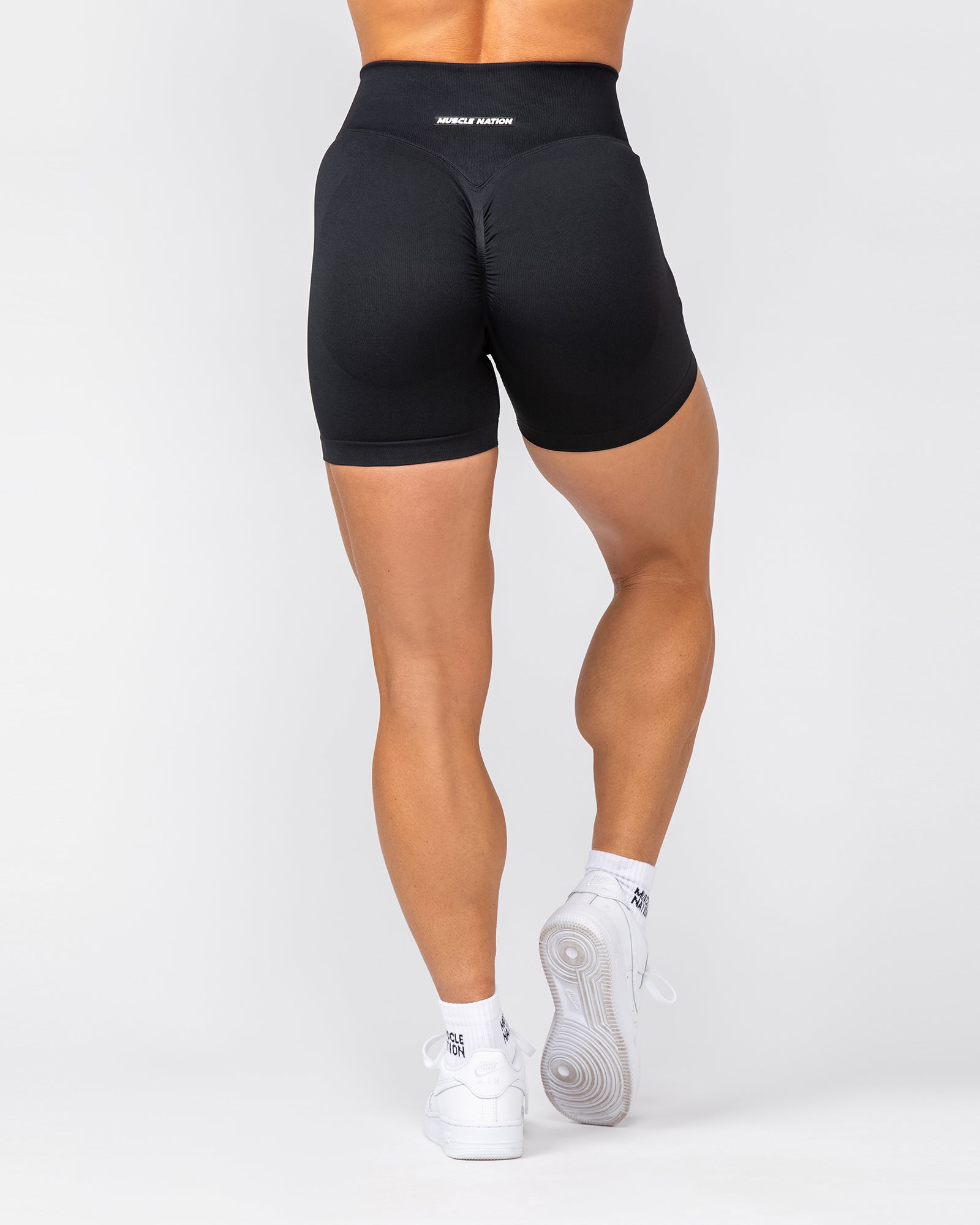 Sculpt Midway Shorts - Black