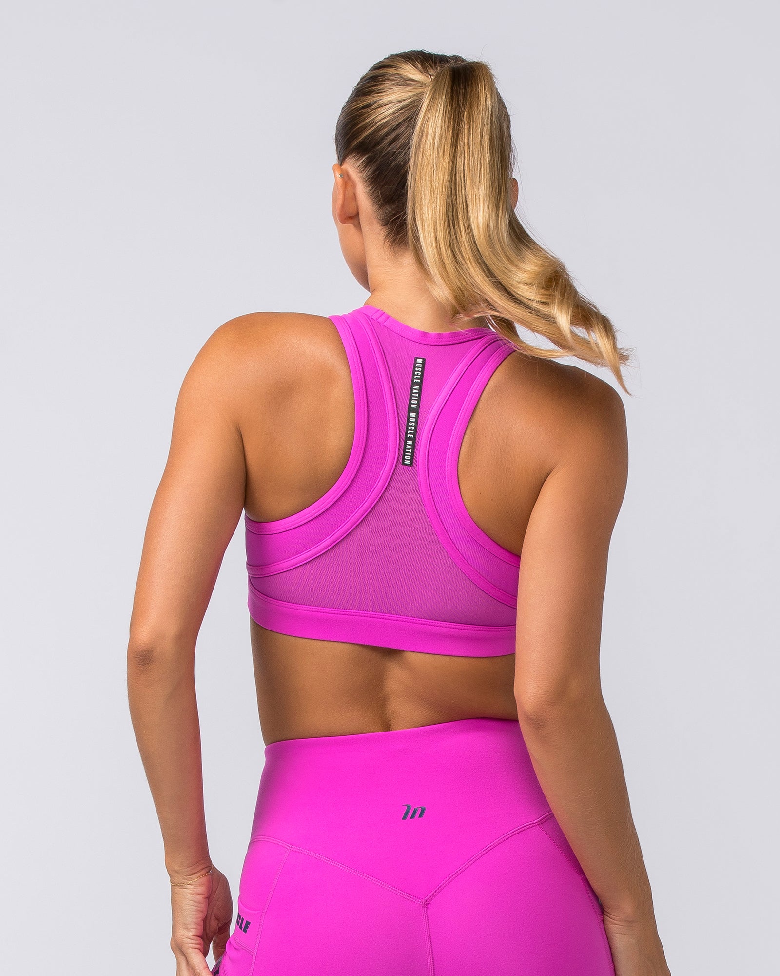 Amplify Bra - Hyper Fuchsia