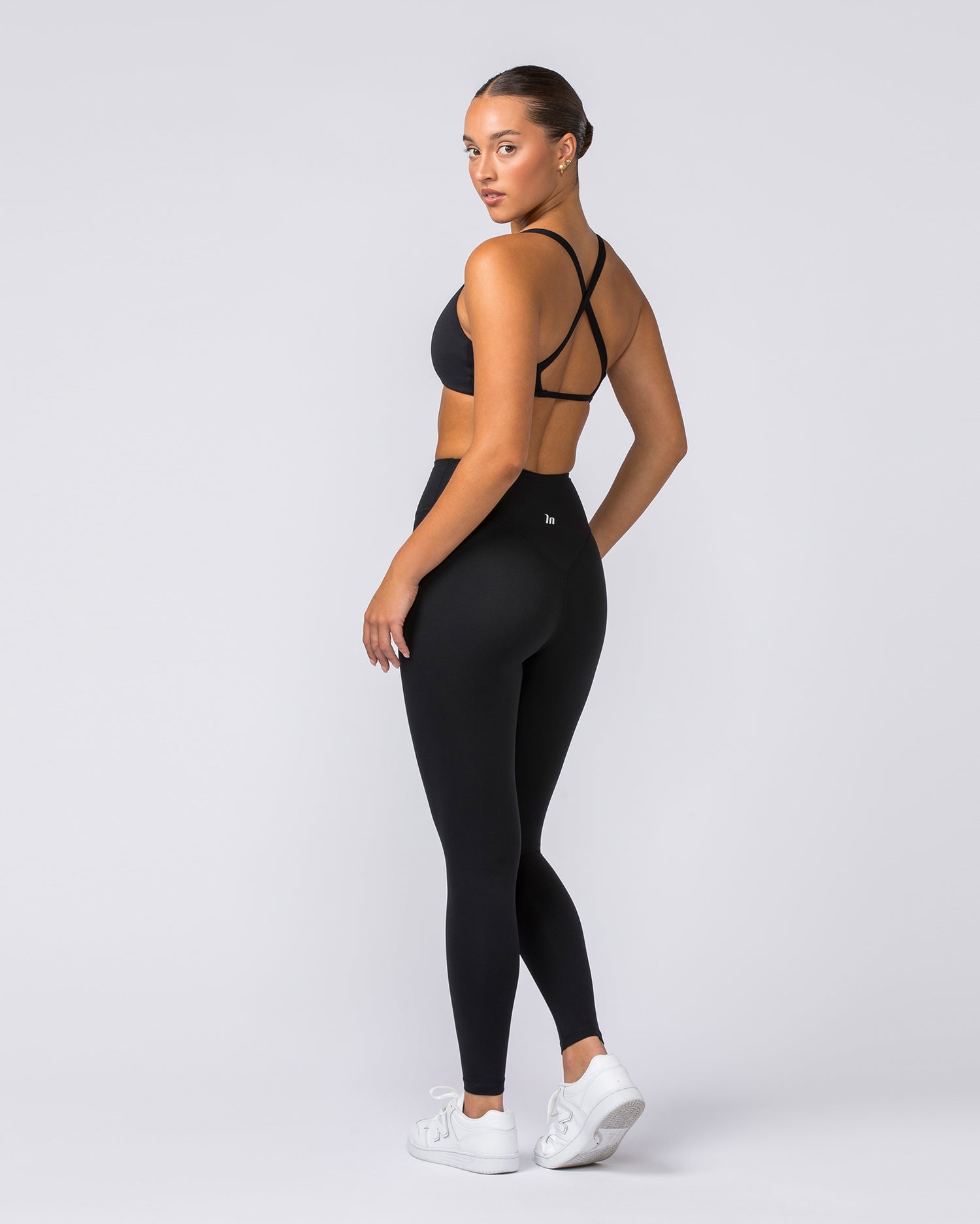 Lucy Activewear Powermax Black Knee Length Yoga Athletic Leggings Size M 