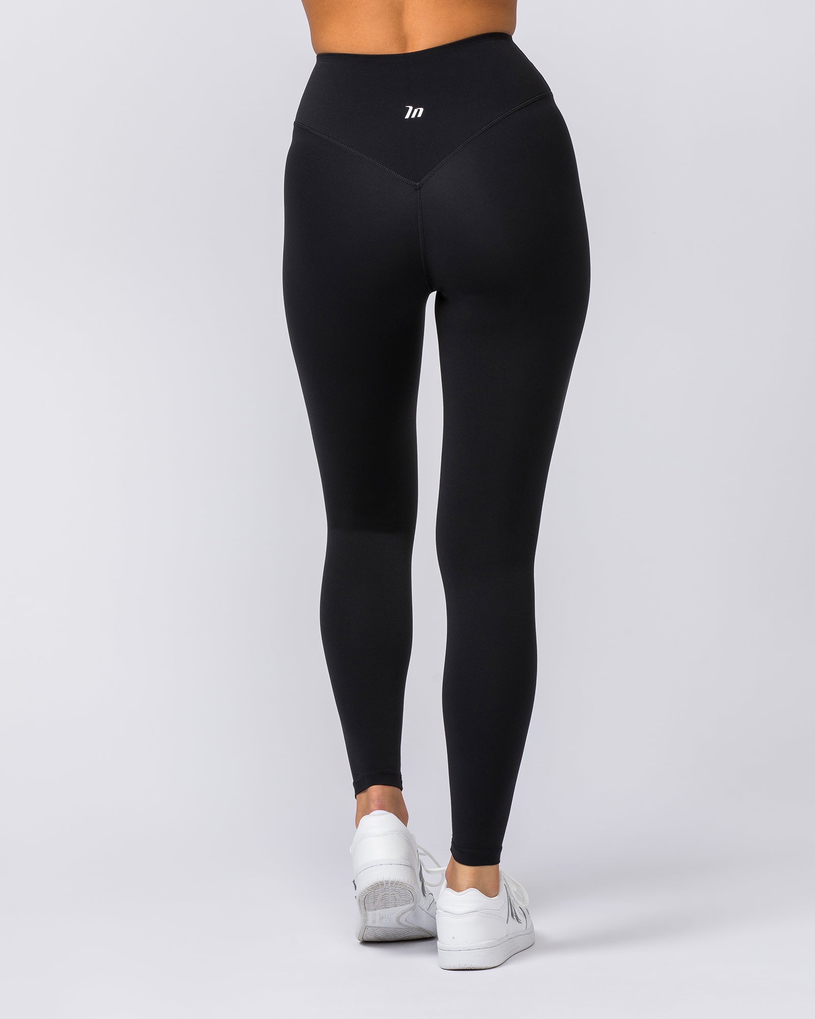 Ultra Aura Ankle Length Leggings - Black