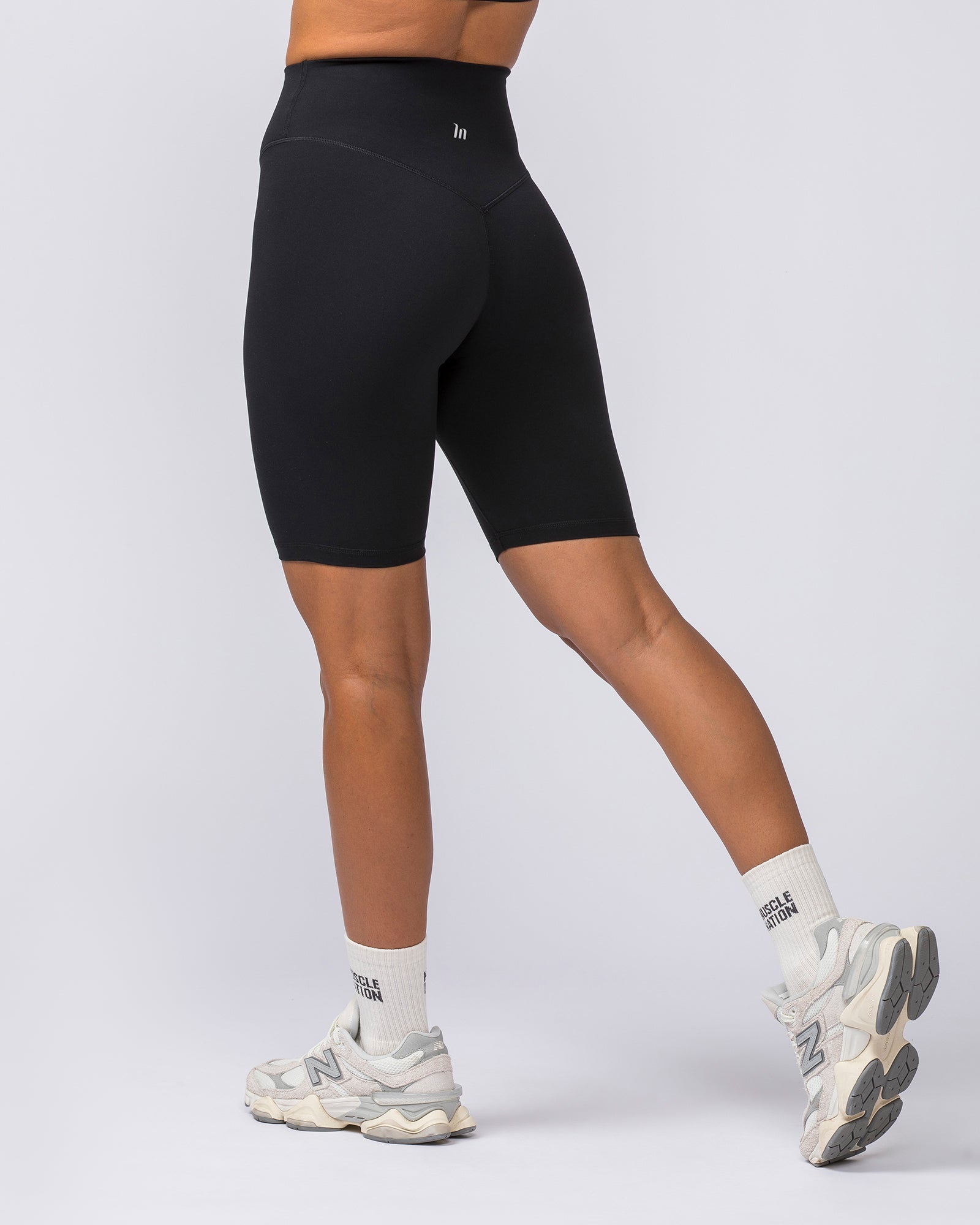 Ultra Aura Referee Shorts - Black