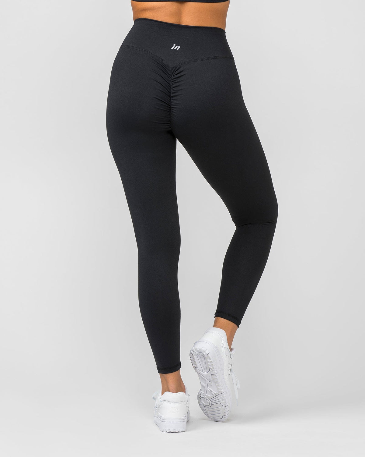 Signature Scrunch Ankle Length Leggings