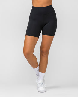 Signature Scrunch Bike Shorts - Black