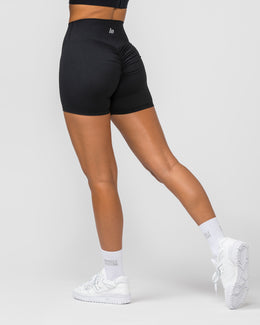 Signature Scrunch Midway Shorts - Black