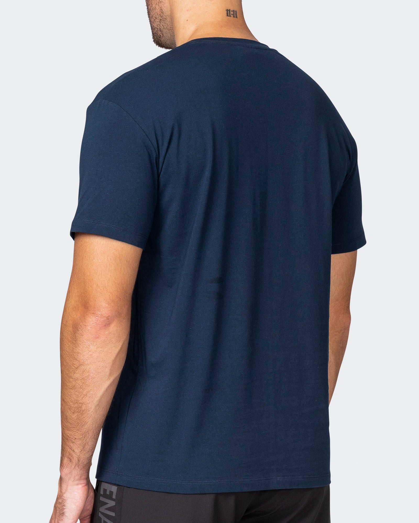 Strike Tee - Navy