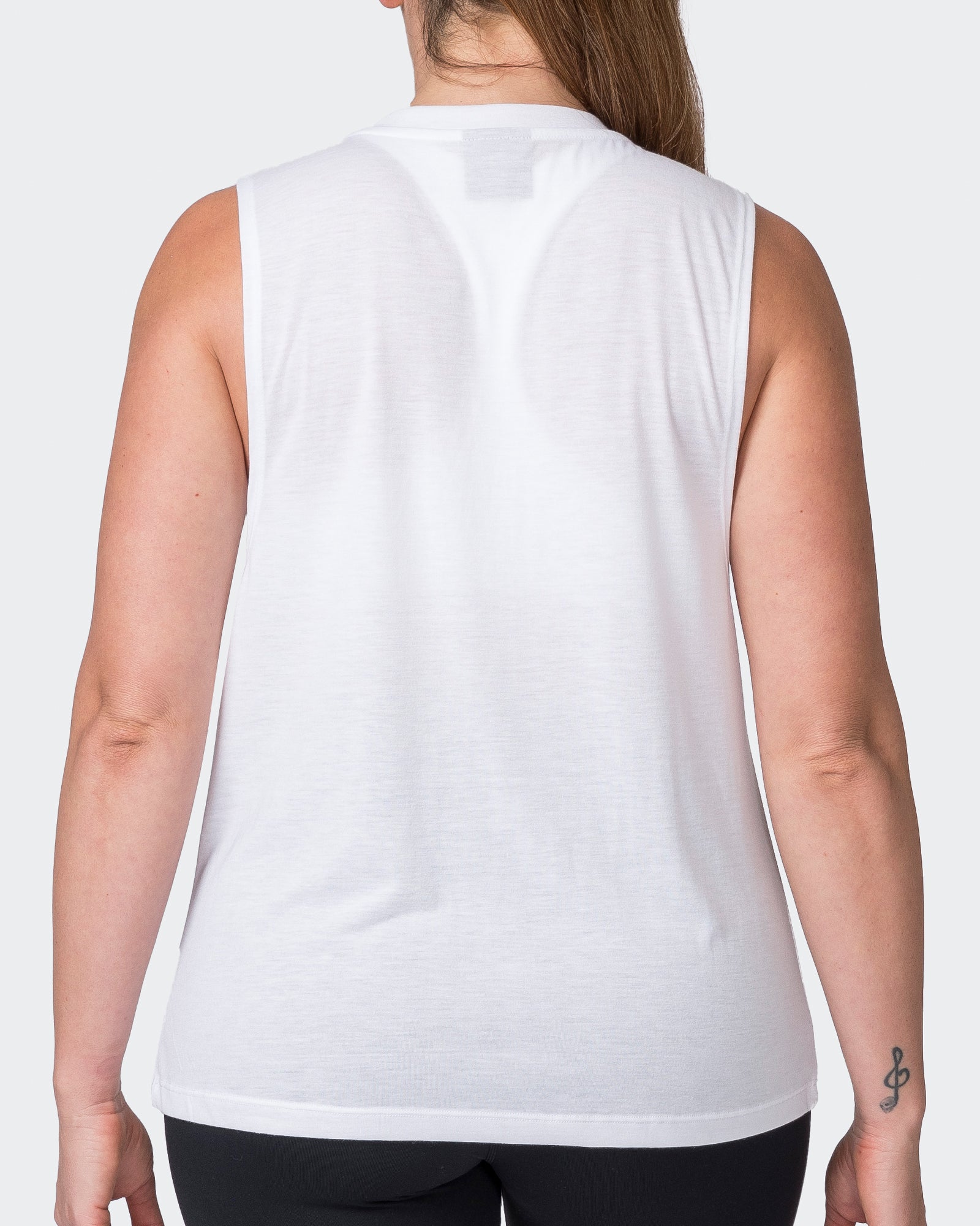 Worldwide Drop Arm Tank - White