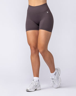 Revealed V Back Seamless Midway Shorts - Black Coffee
