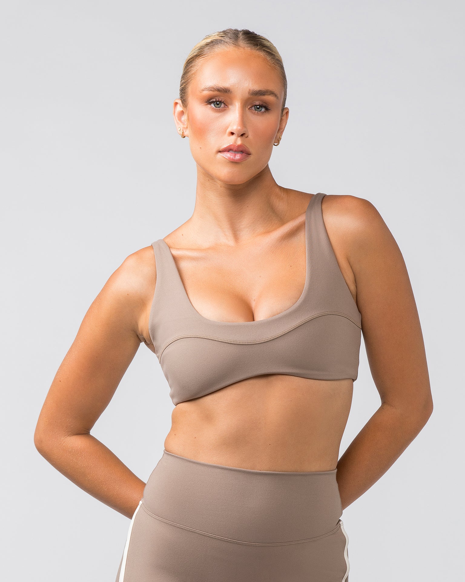 Scoop Everyday Bralette - Mushroom-Bralettes-XXS-022448MUSHRM-XXS-MNAPPRL29499-2-Muscle Nation