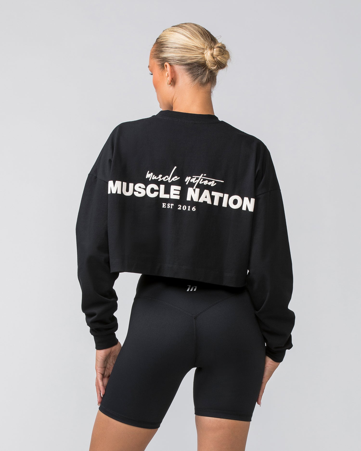 Pace Cropped Long Sleeve Tee - Black