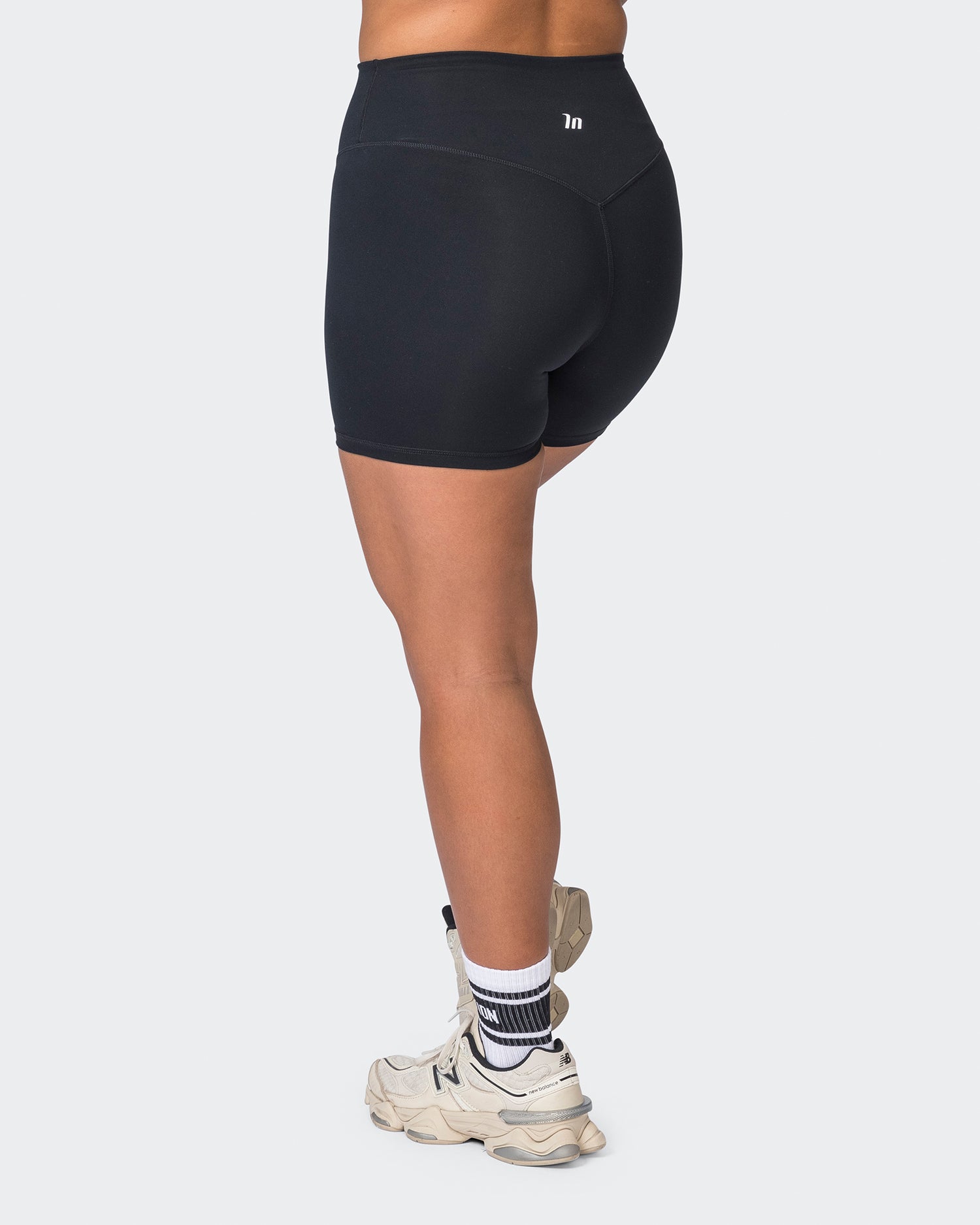 Ultra Everyday Midway Shorts - Black
