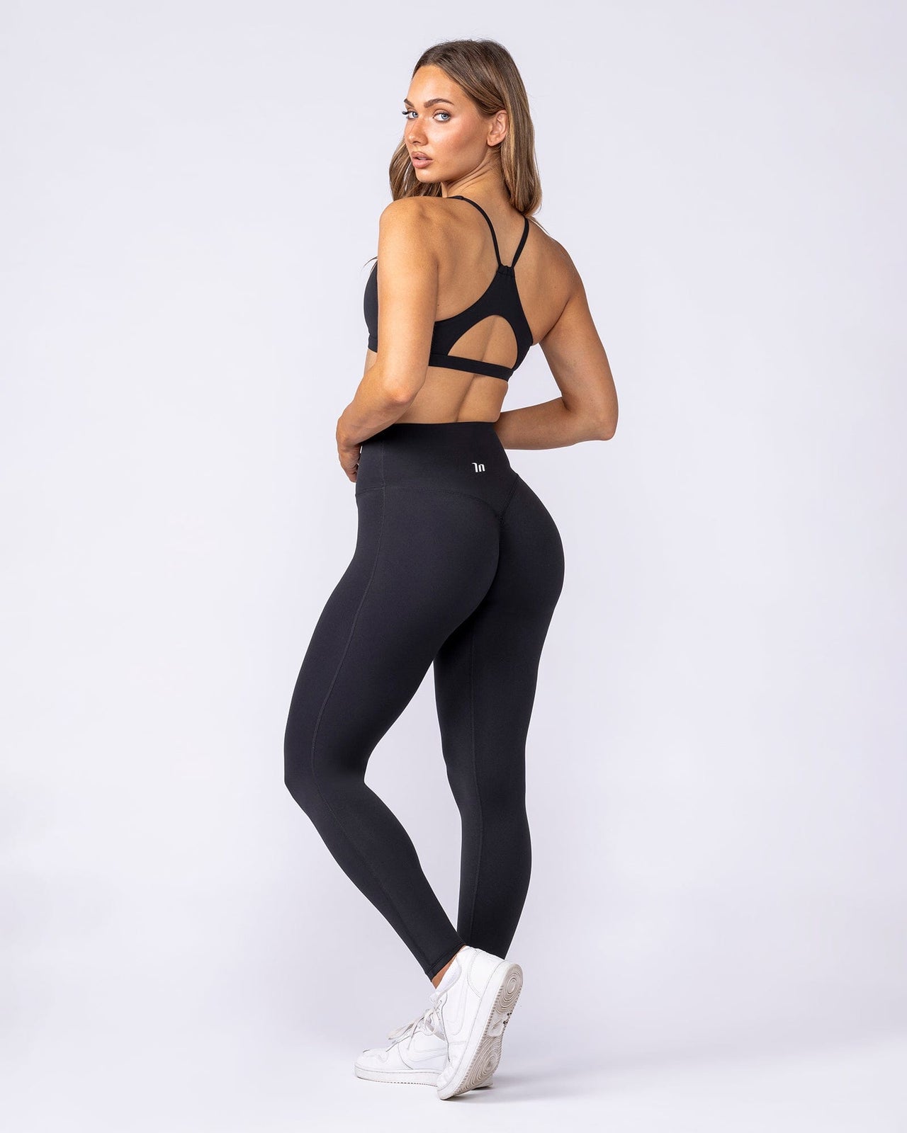 Aura Peachy High Invisible Scrunch Full Length Leggings - Black