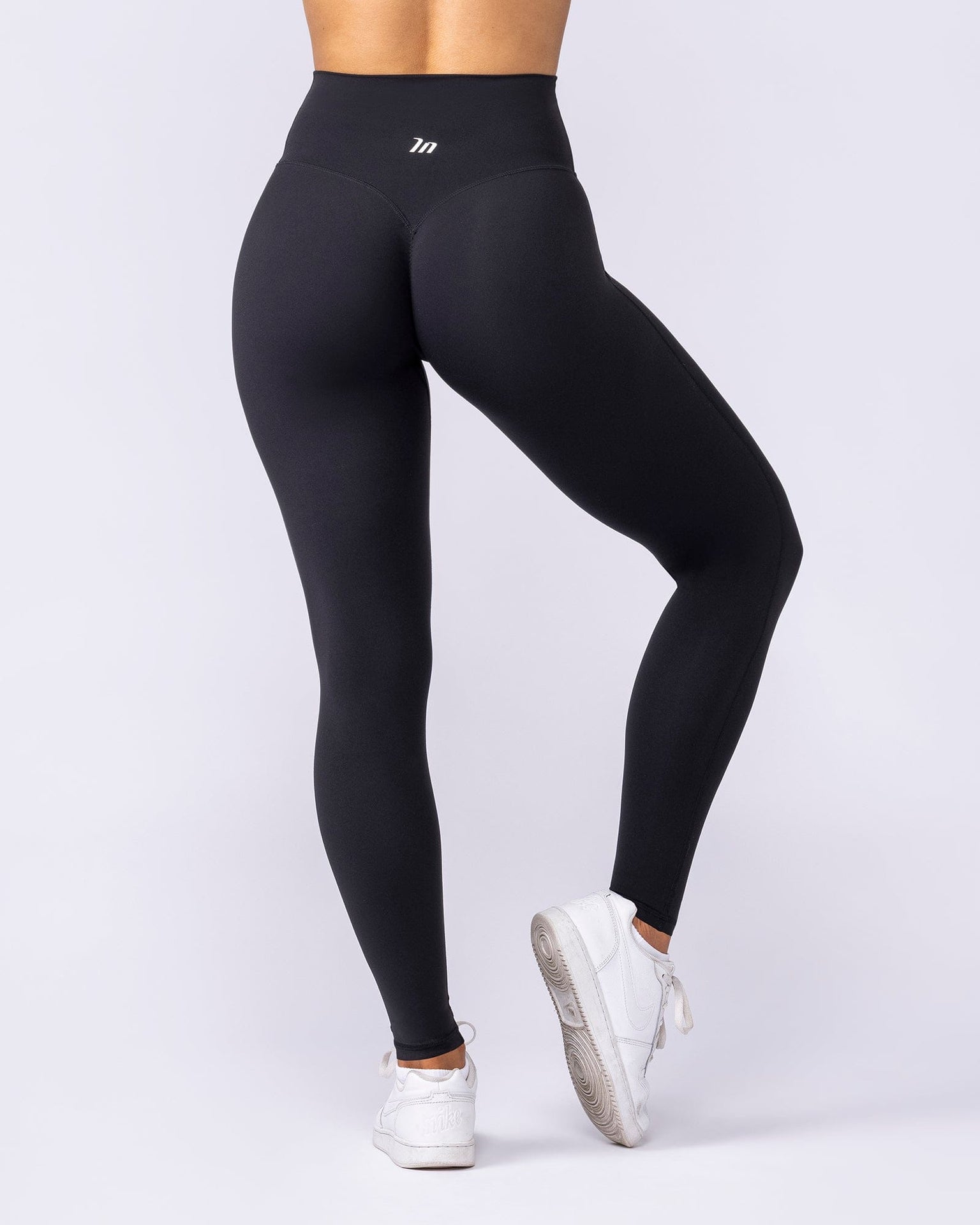 Aura Peachy High Invisible Scrunch Full Length Leggings - Black