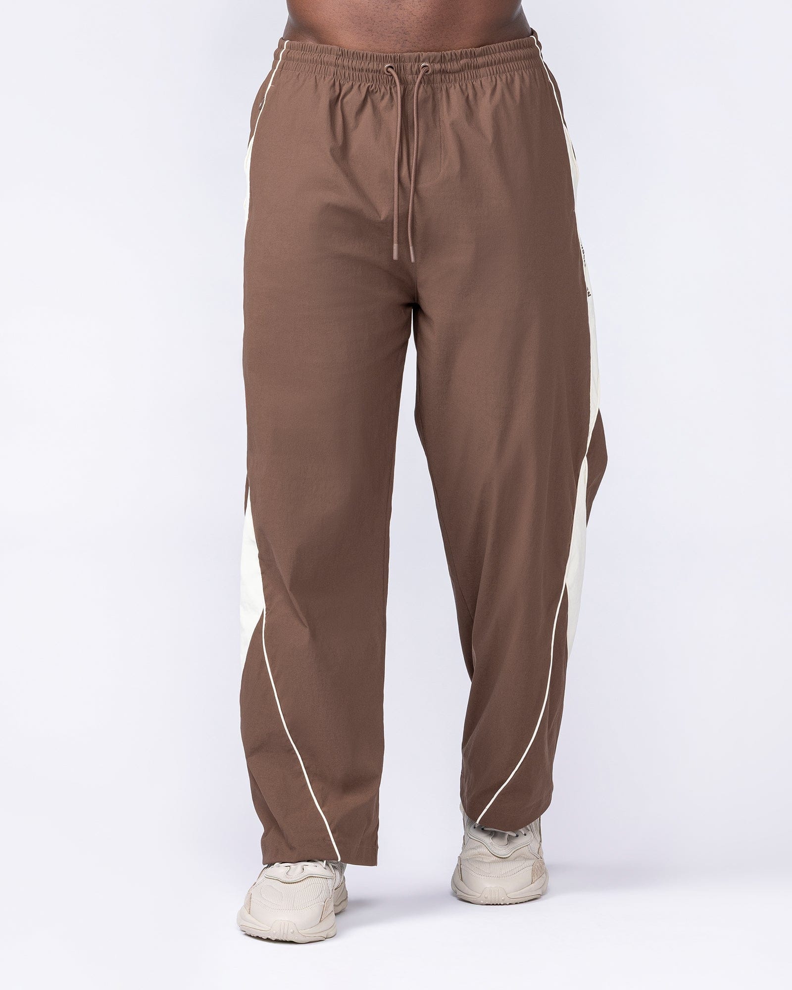 Command Windbreaker Pants - Brown | Muscle Nation