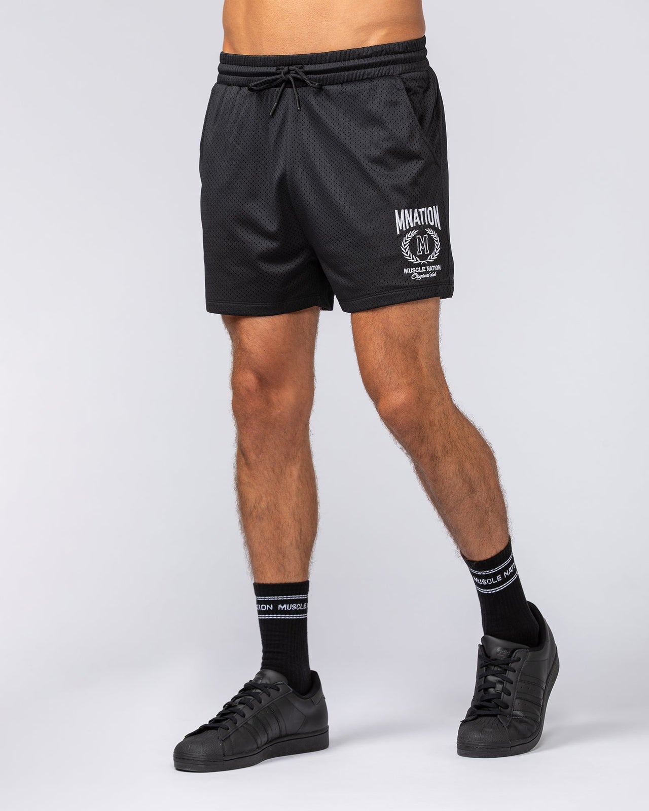 Heritage Crest Lay Up 3.5" Shorts Black - Muscle Nation men's gym shorts, view 2