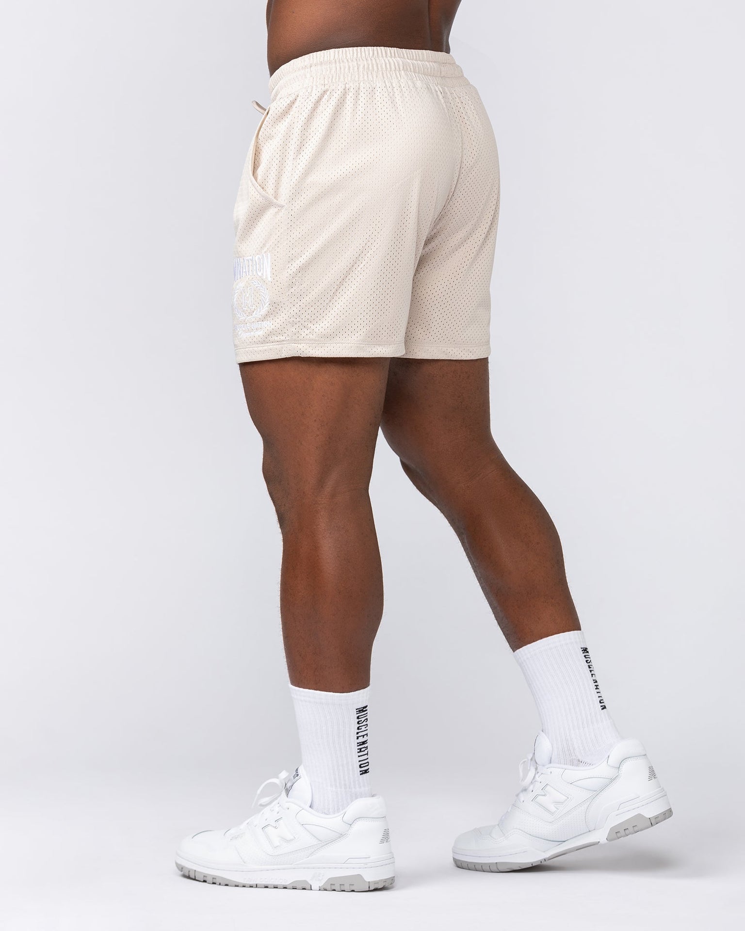 Heritage Crest Lay Up 3.5" Shorts - Cream-Shorts-S-032504CREAM-S-MNAPPRL41398-4-Muscle Nation