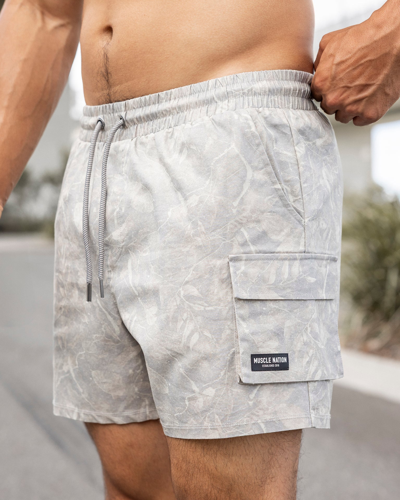 Daily Cargo 5" Shorts - Washed Tree Camo Cream