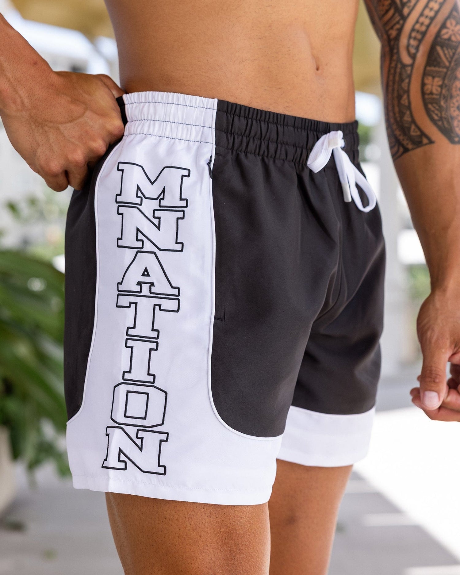Headliner 5" Shorts Black - Muscle Nation men's gym shorts