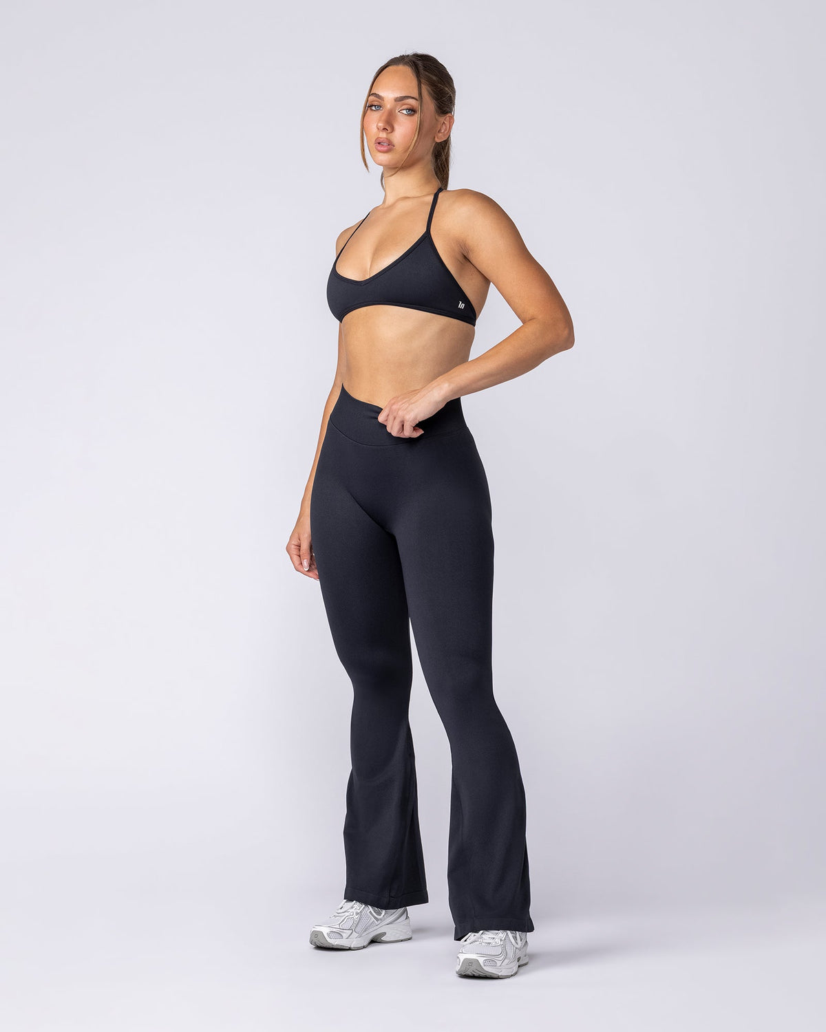 Revealed Seamless Flare Leggings Regular - Black