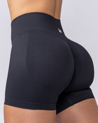 Revealed Seamless Midway Shorts - Black