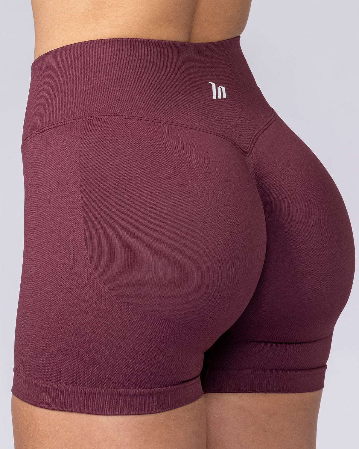 Revealed Seamless Midway Shorts - Wine