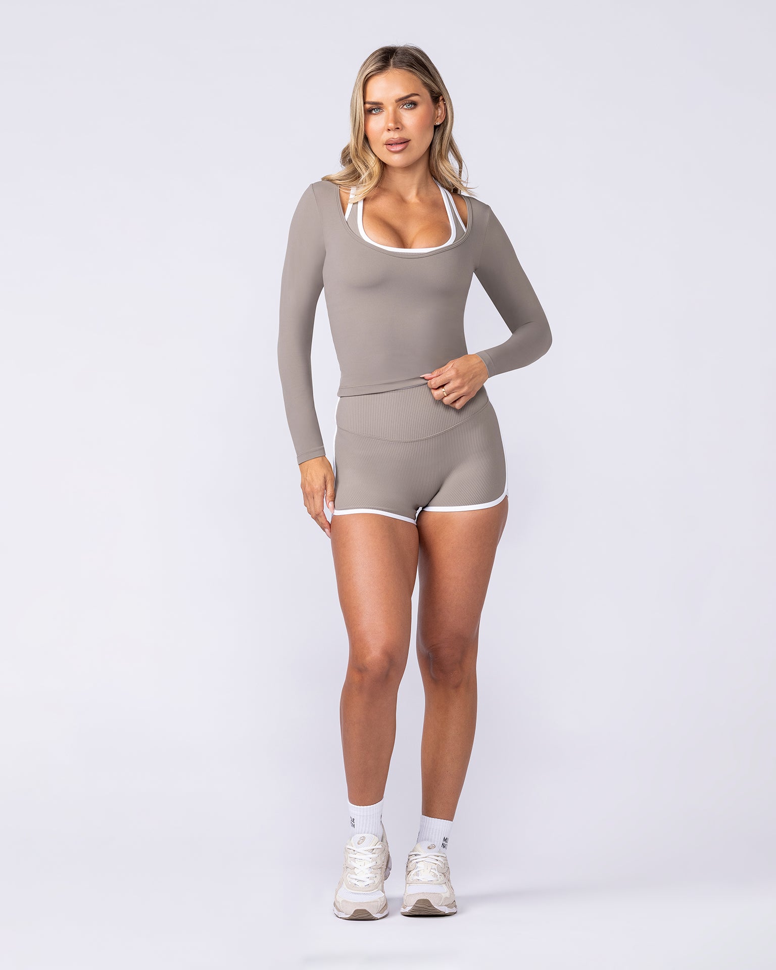 Tempo Long Sleeve Top - Oat