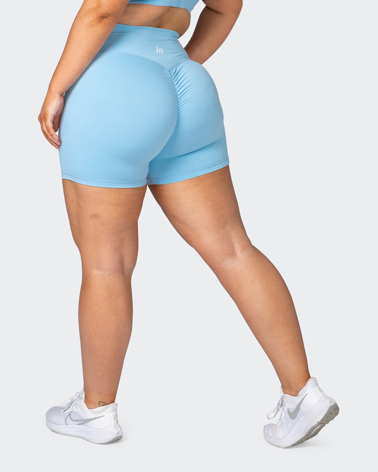 Signature Scrunch Midway Shorts - Ice Blue