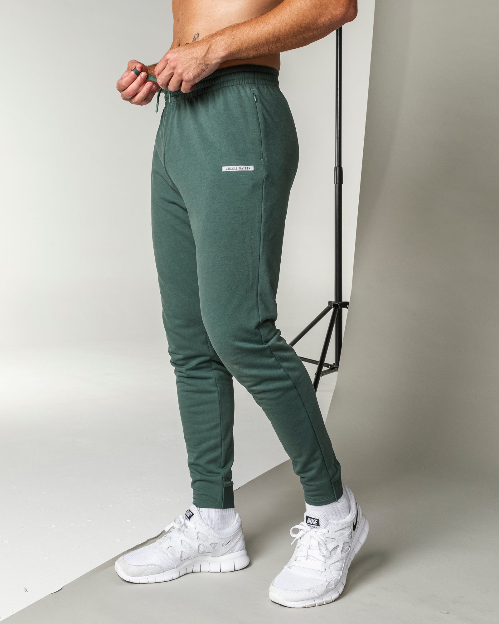 Legacy Training Tapered Joggers - Olive Smoke