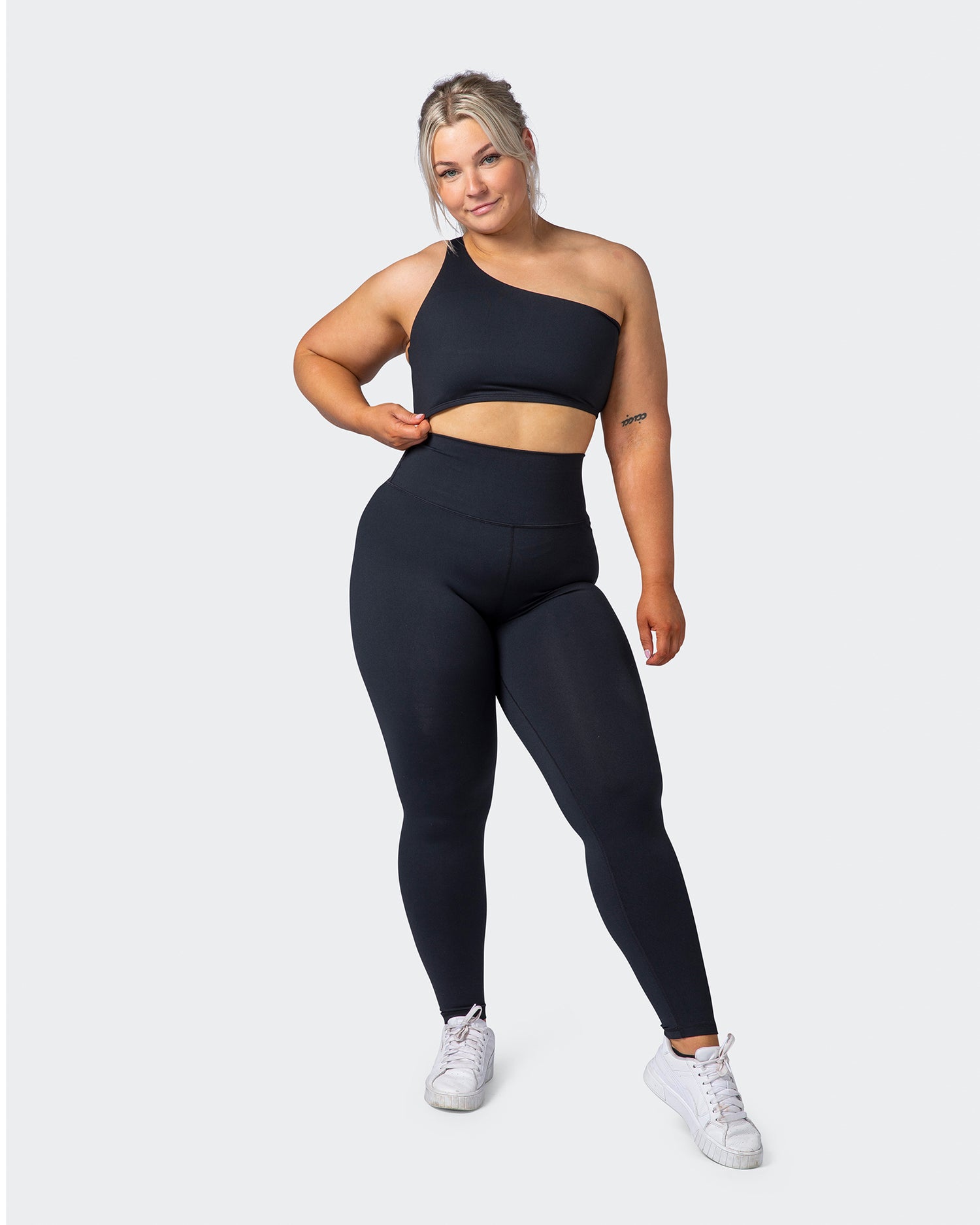 Wholesale PLUS SIZE BUTTER SOFT FULL LENGTH LEGGINGS WITH