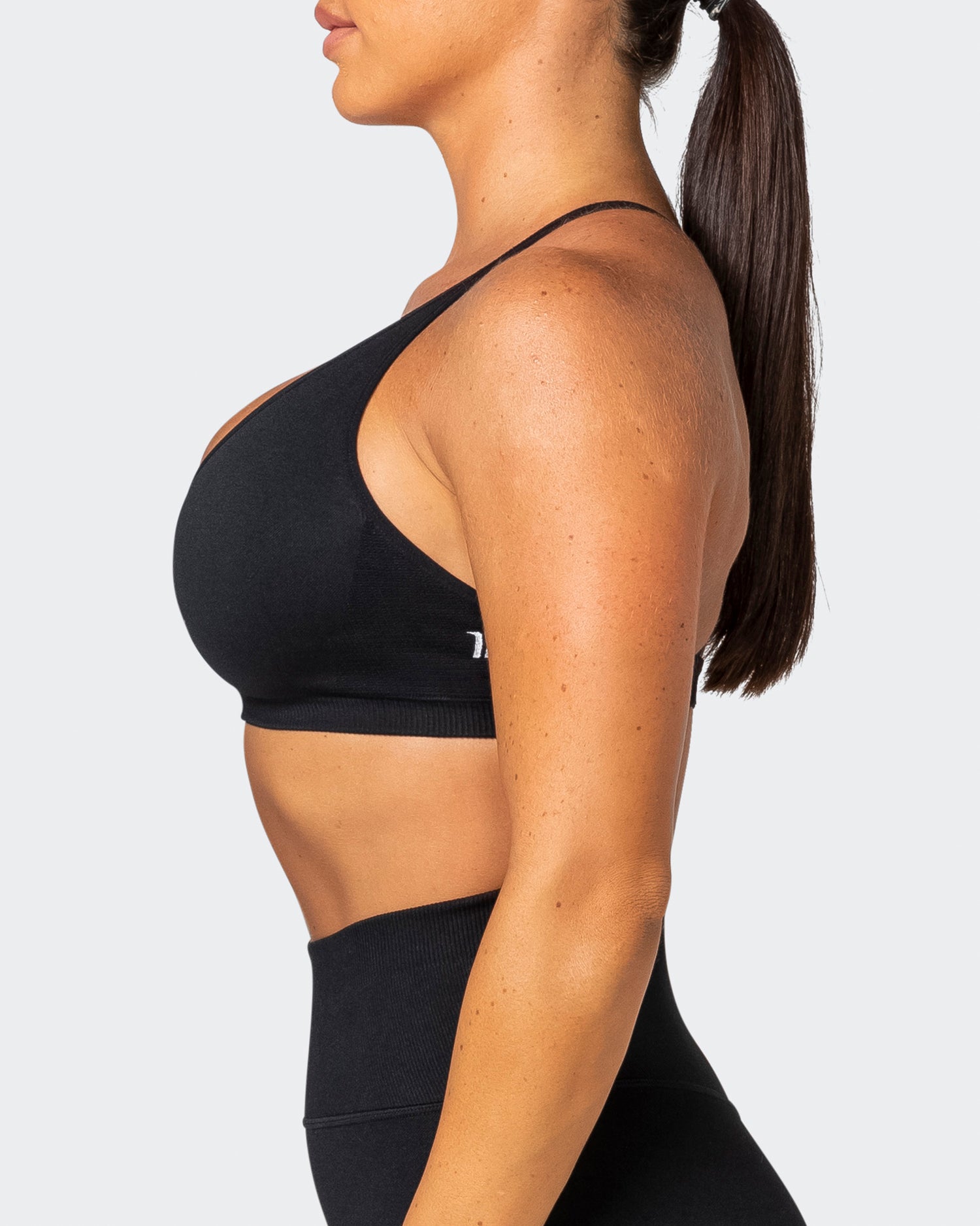 Definition Seamless Bra - Black - Muscle Nation