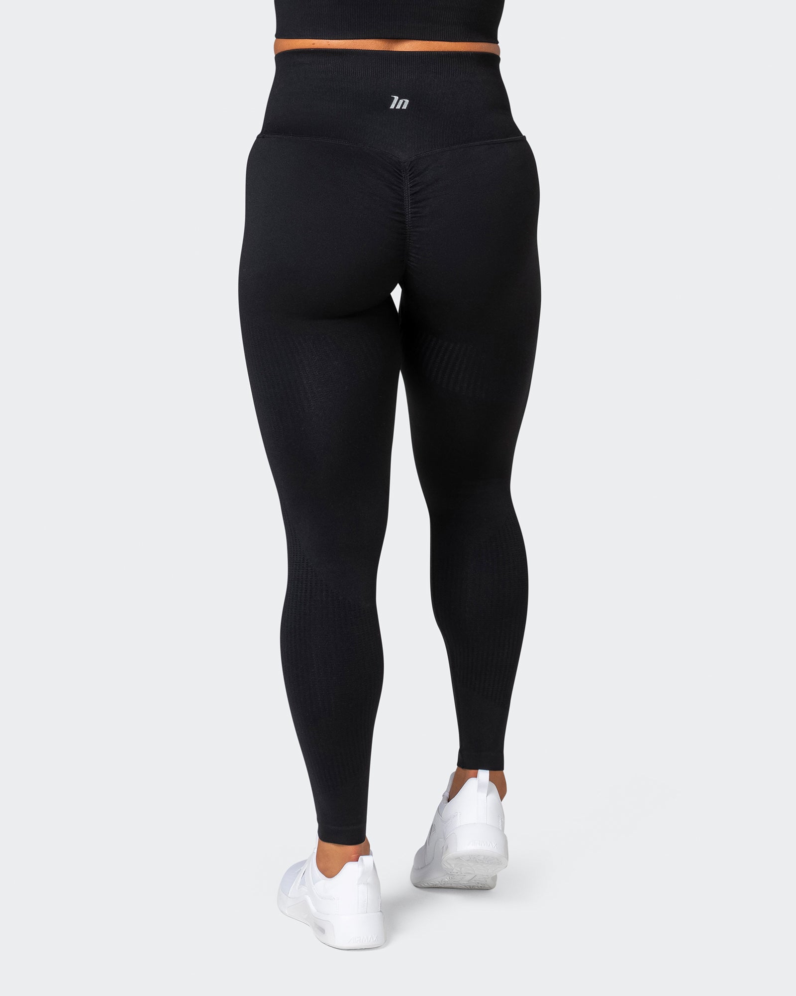 Muscle nation scrunch on sale leggings