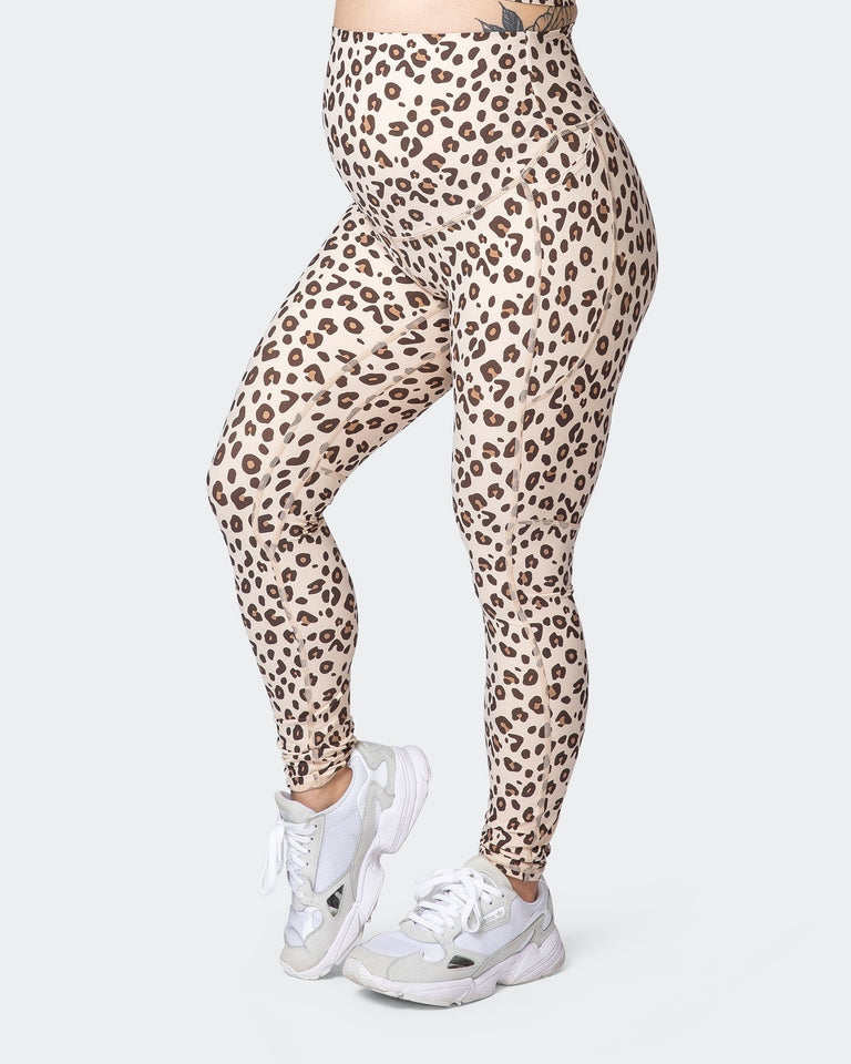 Maternity Superior Squat Pocket Leggings - Cheetah Print