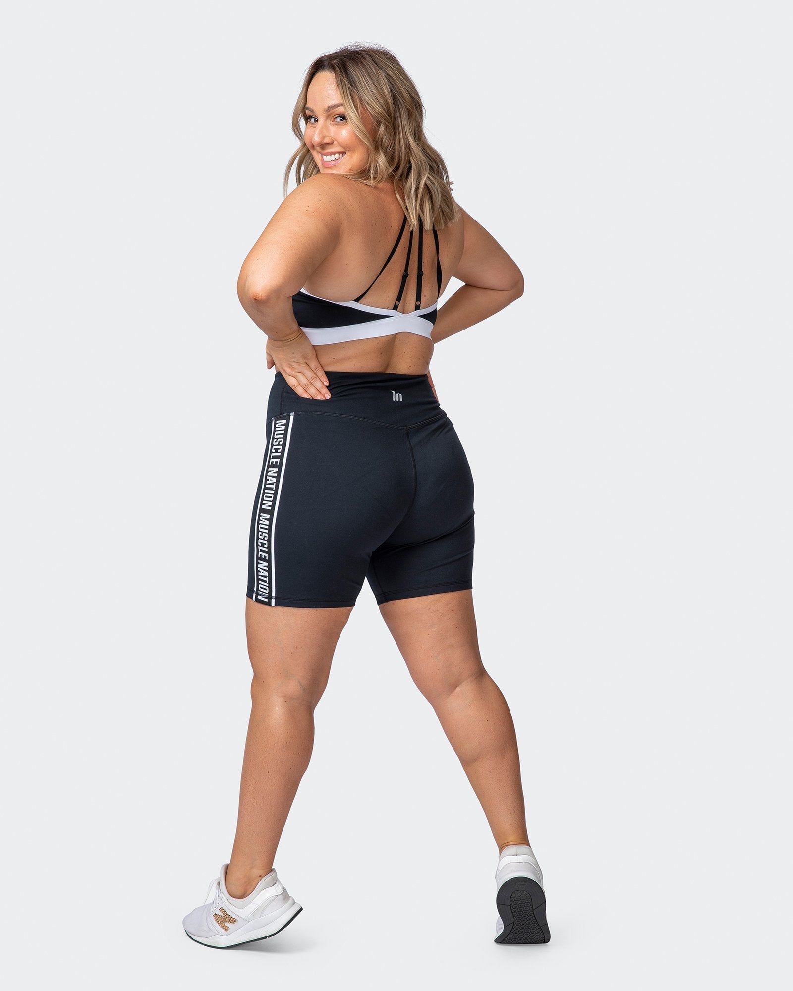 Dynamic Bike Shorts - Black