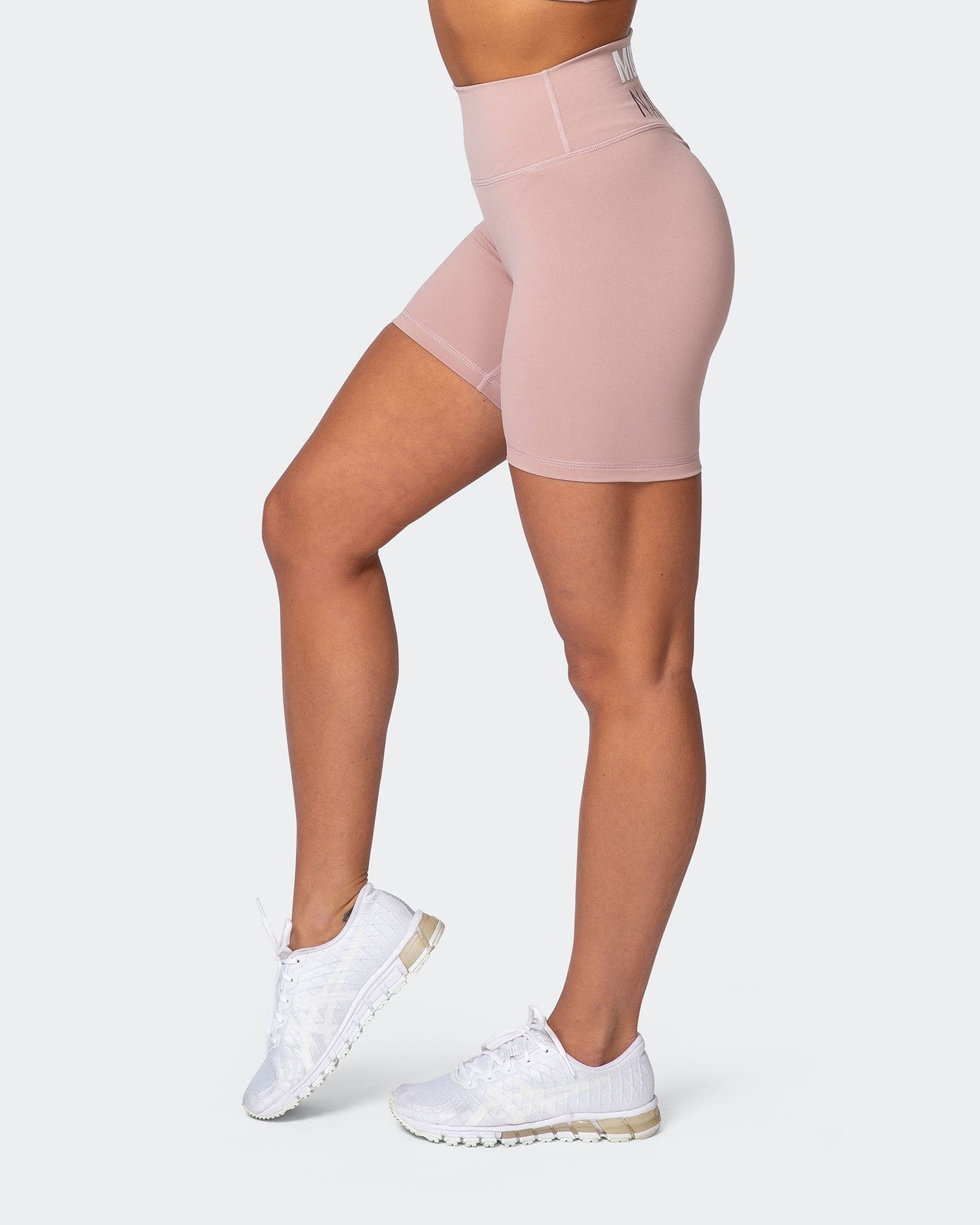 Prize Fighter Bike Shorts - Fawn W/ White & Wine